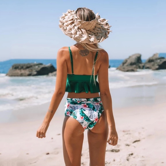 ONE LEFT** High Waisted Floral Print Bikini - Picture 3 of 4